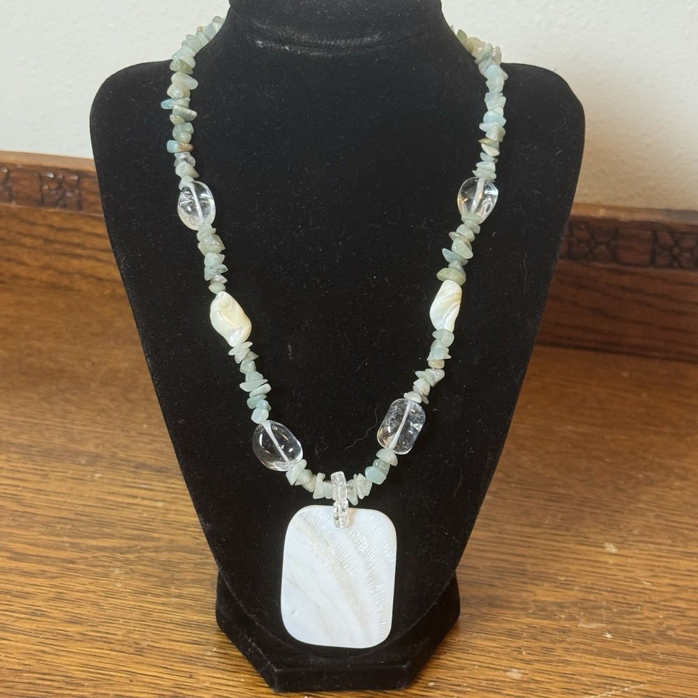 Aquamarine Chip Necklace Quartz Beads Mother of Pearl Pendant Silver Toggle